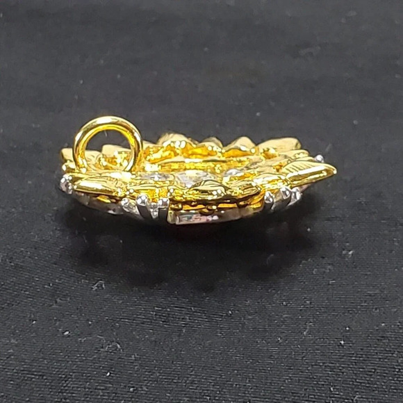 VTG Shakira Caine Rare Gold & Rhodium Plated Maltese Burst Pendant Choker - Picture 5 of 8